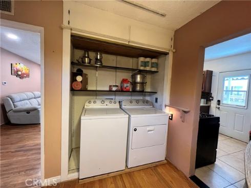 1762 W Minerva , Anaheim, CA
