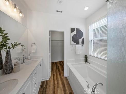385 N Avelina Way, Anaheim, CA