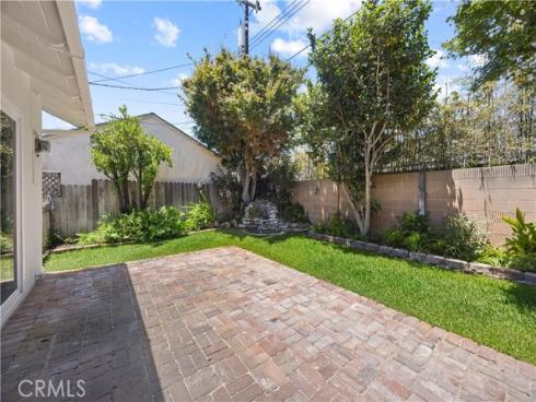 1571 W Pacific , Anaheim, CA