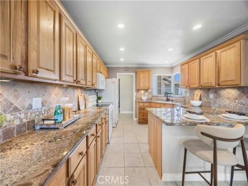 1571 W Pacific , Anaheim, CA