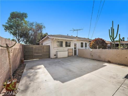 902 N Mohawk , Anaheim, CA