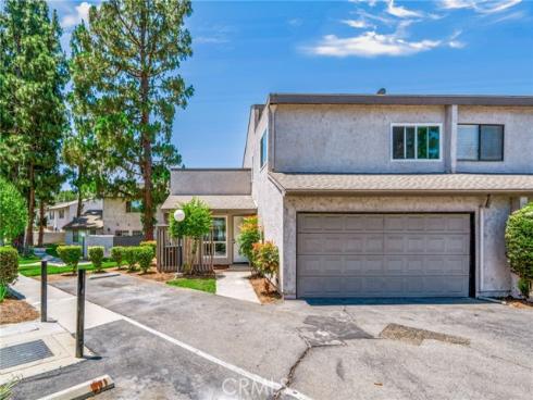 3002 E Via Siena , Anaheim, CA