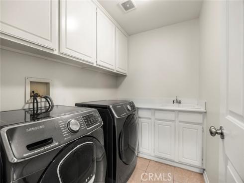 636 S Halliday  , Anaheim, CA