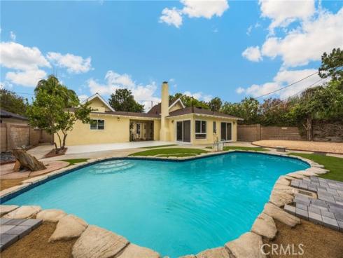 5255 E Bergh Drive, Anaheim, CA