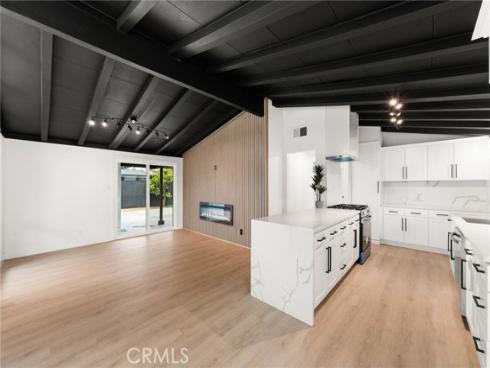 1021 N Laguna Street, Anaheim, CA