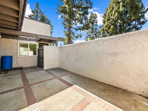 409 N Via Roma  , Anaheim, CA