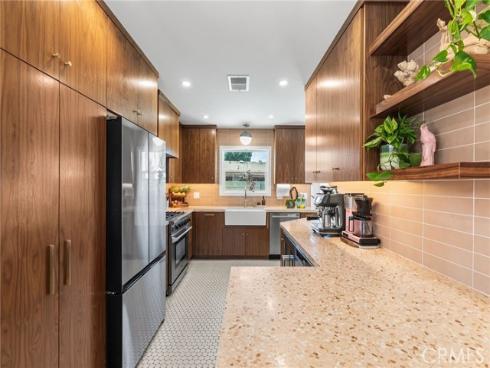 2410 W Broadway  , Anaheim, CA