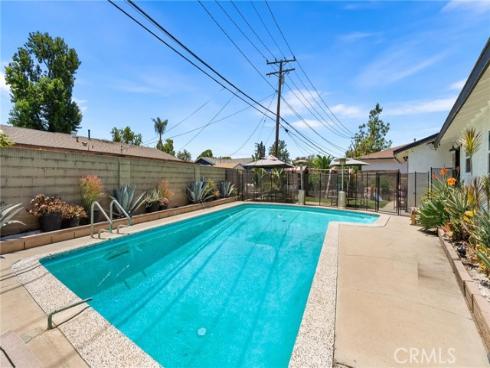2410 W Broadway  , Anaheim, CA