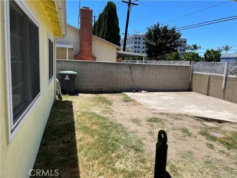 1079 S Clifpark Circle, Anaheim, CA