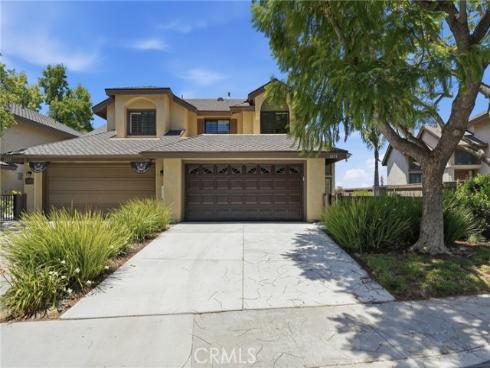 6231 E Twin Peak , Anaheim, CA