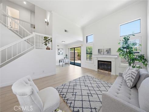 6231 E Twin Peak , Anaheim, CA