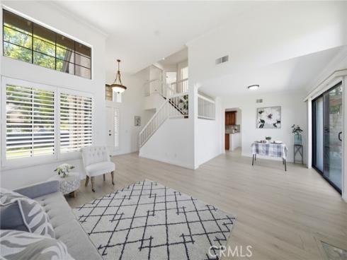 6231 E Twin Peak , Anaheim, CA