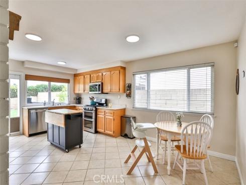 5017 E Holbrook  , Anaheim, CA
