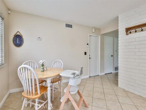 5017 E Holbrook  , Anaheim, CA