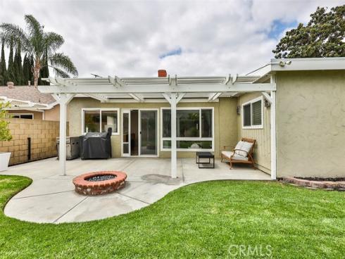 5017 E Holbrook  , Anaheim, CA