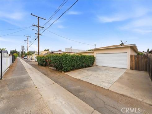 703 S Harbor Blvd , Anaheim, CA