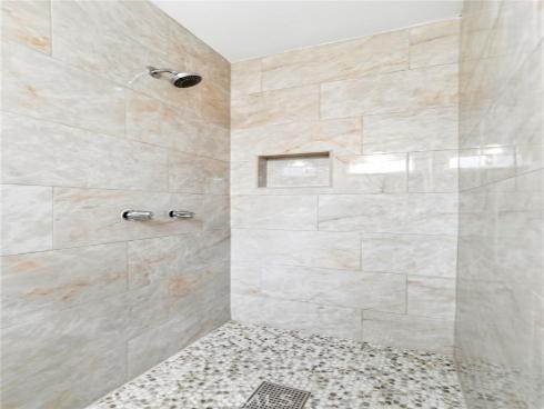 703 S Harbor Blvd , Anaheim, CA