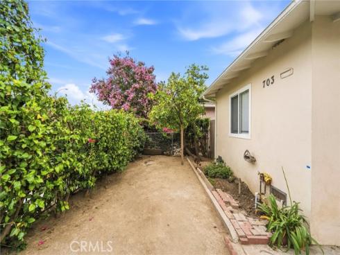 703 S Harbor Blvd , Anaheim, CA