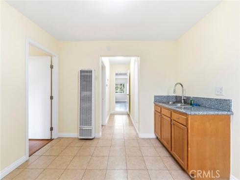 703 S Harbor Blvd , Anaheim, CA