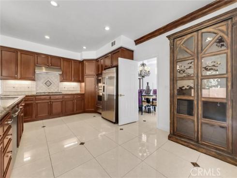 7521 E Hollow Oak Road, Anaheim, CA