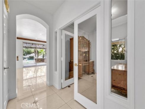 7521 E Hollow Oak Road, Anaheim, CA