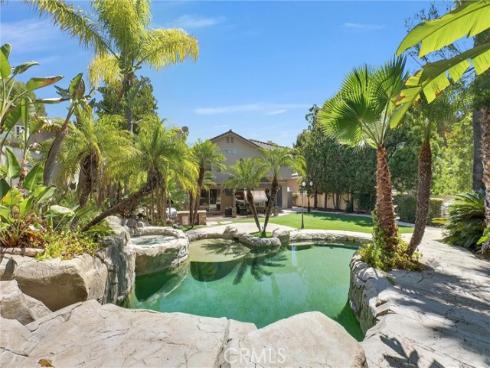 7521 E Hollow Oak Road, Anaheim, CA