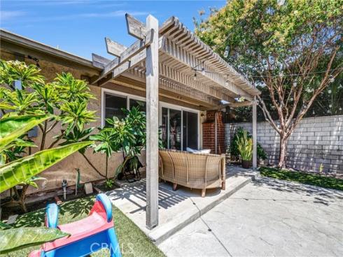 2035 E Blackwood , Anaheim, CA