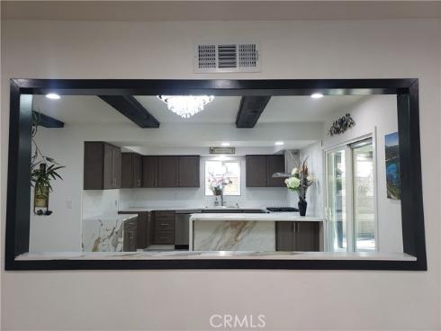 542 N Hanover  , Anaheim, CA