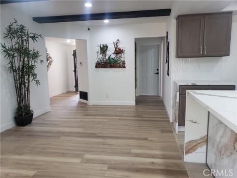 542 N Hanover  , Anaheim, CA