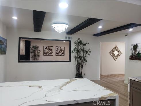 542 N Hanover  , Anaheim, CA
