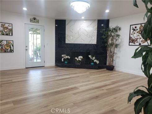 542 N Hanover  , Anaheim, CA