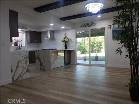 542 N Hanover  , Anaheim, CA