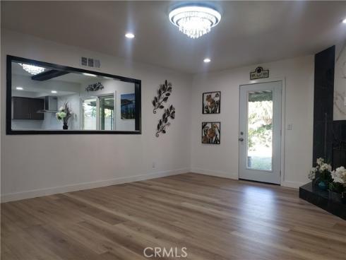 542 N Hanover  , Anaheim, CA