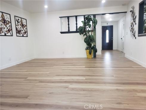 542 N Hanover  , Anaheim, CA