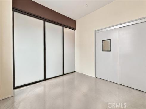 435 W Center Street 405 , Anaheim, CA