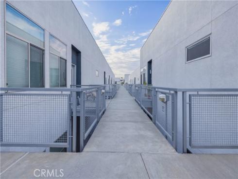 435 W Center Street 405 , Anaheim, CA