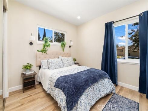 1427 E Hukee  , Anaheim, CA
