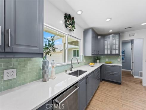 1730 E Redwood , Anaheim, CA