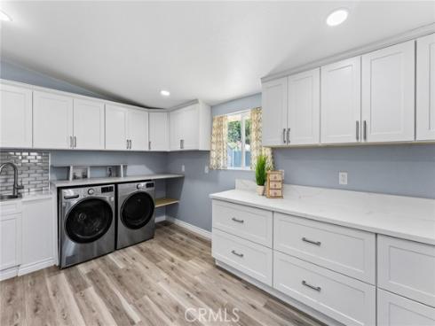 1730 E Redwood , Anaheim, CA