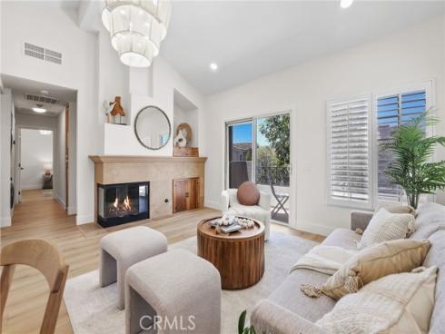 1004 S Dewcrest , Anaheim, CA