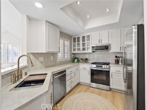 1004 S Dewcrest , Anaheim, CA