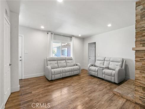 1808 E Briarvale , Anaheim, CA