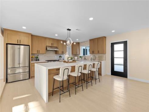 1019 N Cambria   Place, Anaheim, CA