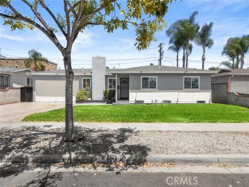 1432 S. Kenmore