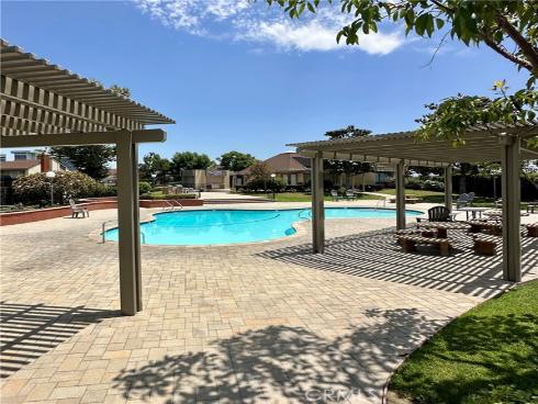 835 W Orangewood , Anaheim, CA