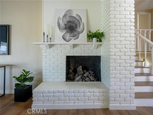 2403 E Romneya , Anaheim, CA
