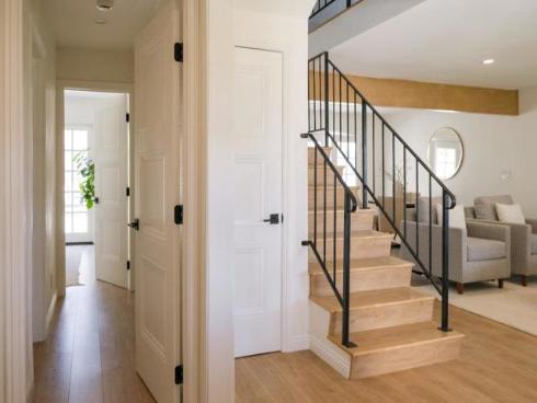 3151 E Radcliffe   Avenue, Anaheim, CA