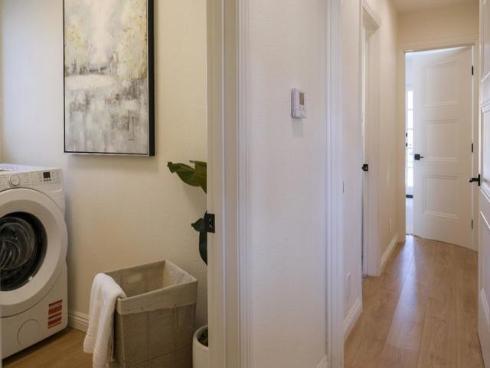 3151 E Radcliffe   Avenue, Anaheim, CA