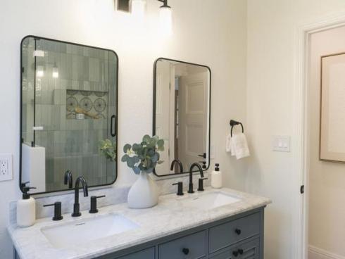 3151 E Radcliffe   Avenue, Anaheim, CA