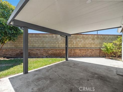 3338 E Radcliffe , Anaheim, CA